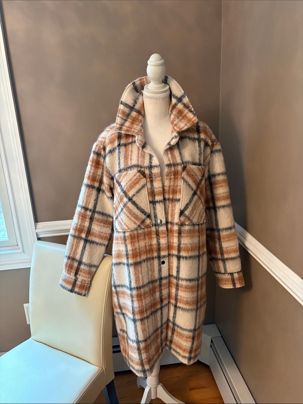 Cozy Plaid Shacket Jacket - Cream & Brown